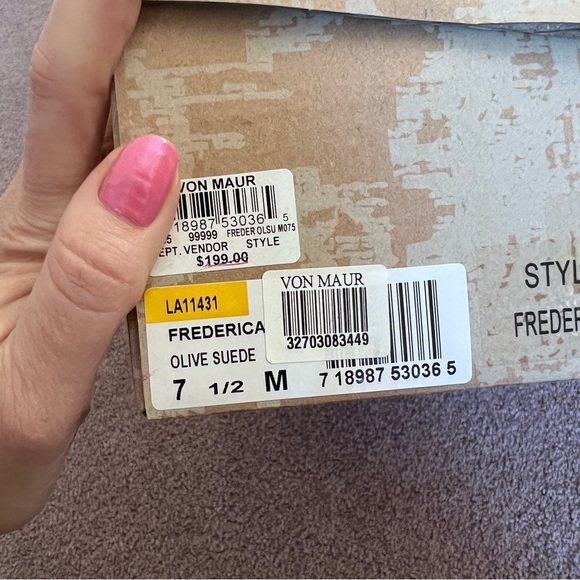 Olive green suede lace up knee boot size 7.5 Boho hippie chic wood heel - Picture 6 of 6